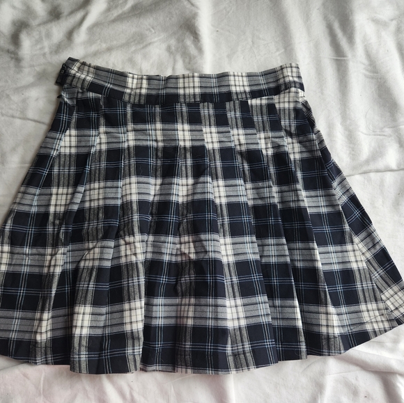 Forever 21 blue plaid skirt - Picture 2 of 4